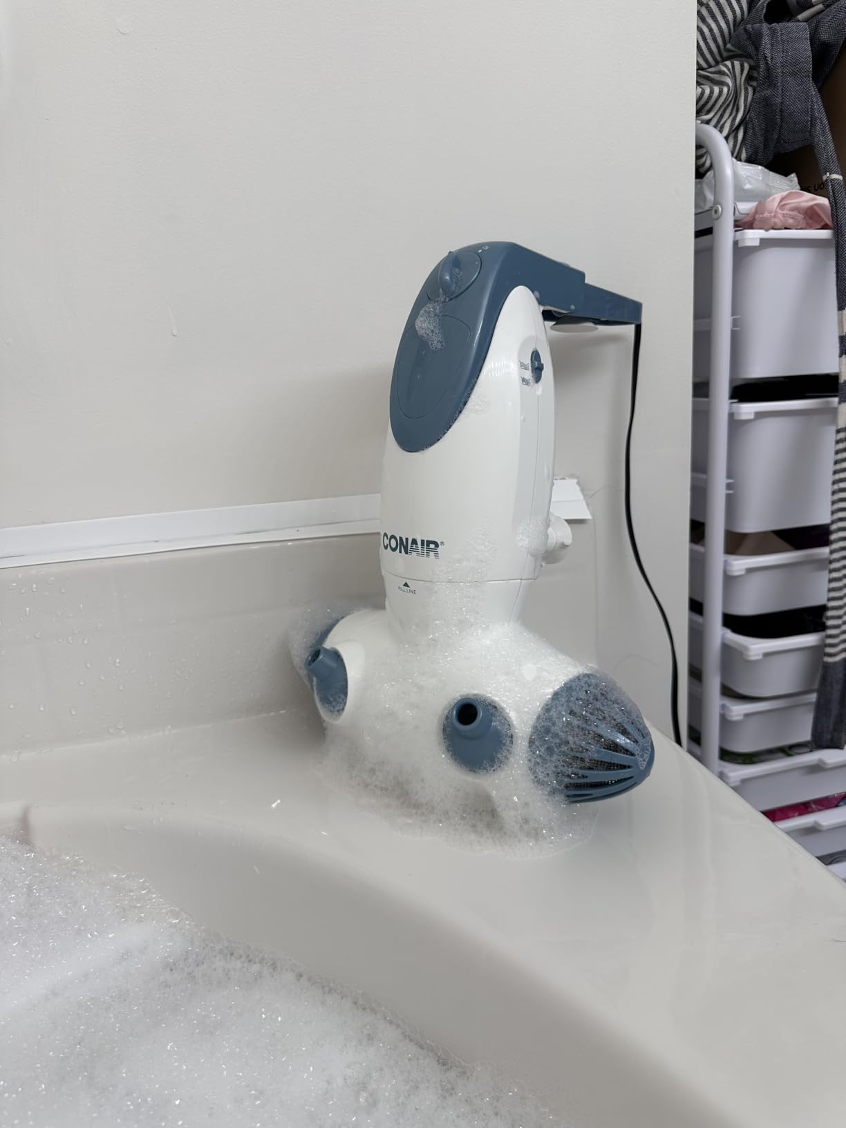 Conair Jet Hydro Spa - Portable Bath Spa with Dual Hydro Jets for Tub, Creates Soothing Bubbles and/or Massage customer photo 2