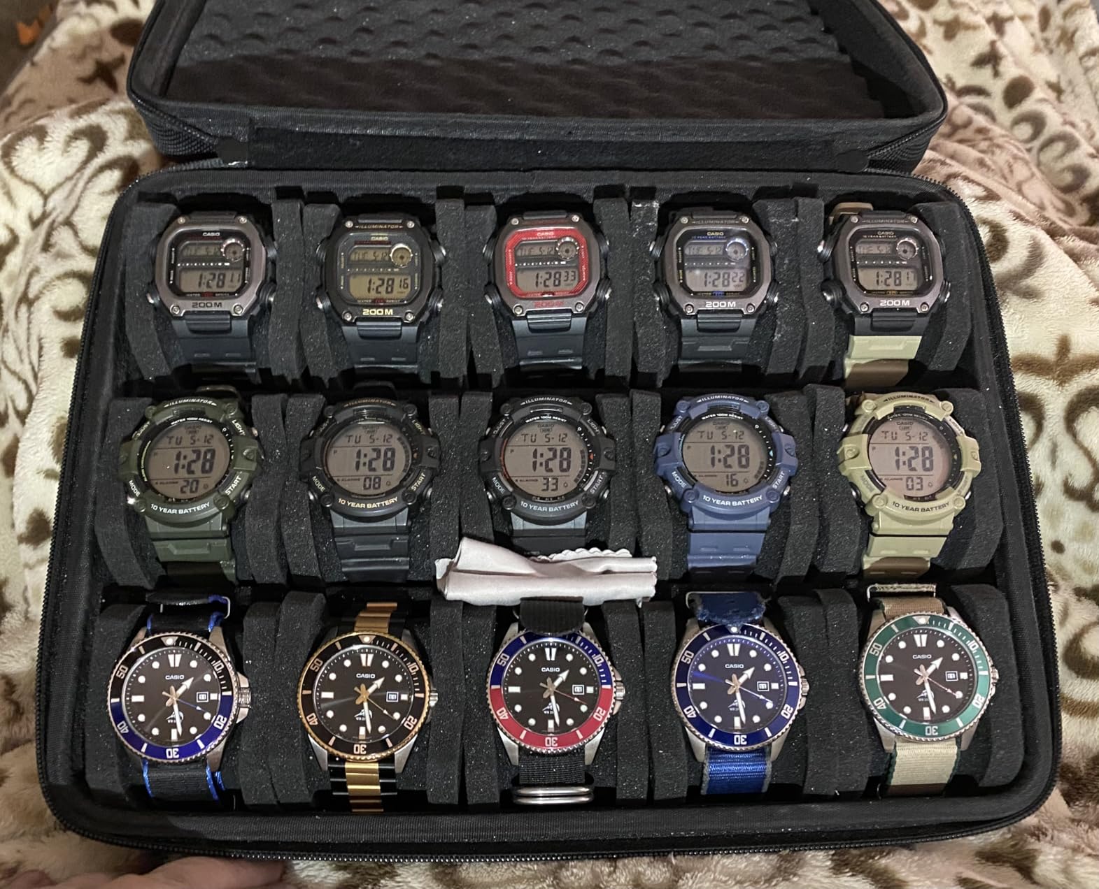 SAFEBUDDY 10 slots watch travel case, portable hard watch storage organizer box with soft foam inserts customer photo 1
