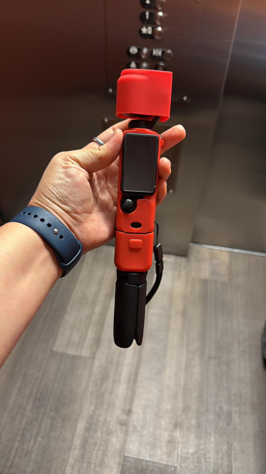 DJI Osmo Pocket 3 Creator Combo, Vlogging Camera with 1'' CMOS & 4K/120fps | 3-Axis Stabilization, Spotlight Follow, Fast Focusing, Mic Included for Clear Sound, Small Camera for Photography customer photo 1