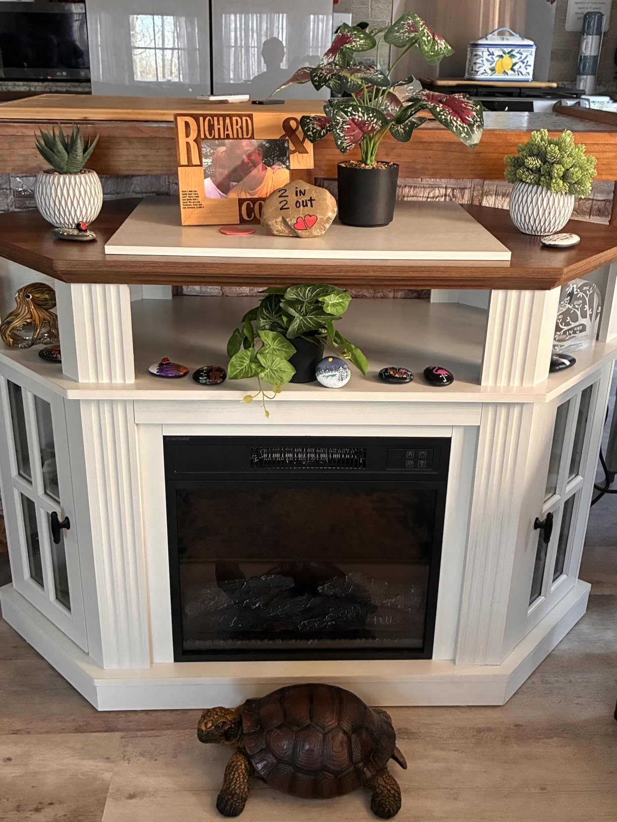 Furmax Fireplace Corner TV Stand for Up to 55 Inch, Modern Console with 18 Inch Electric Fireplace, Entertainment Center with Open Shelf and Storage Cabinets for Living Room (Antique White) customer photo 1