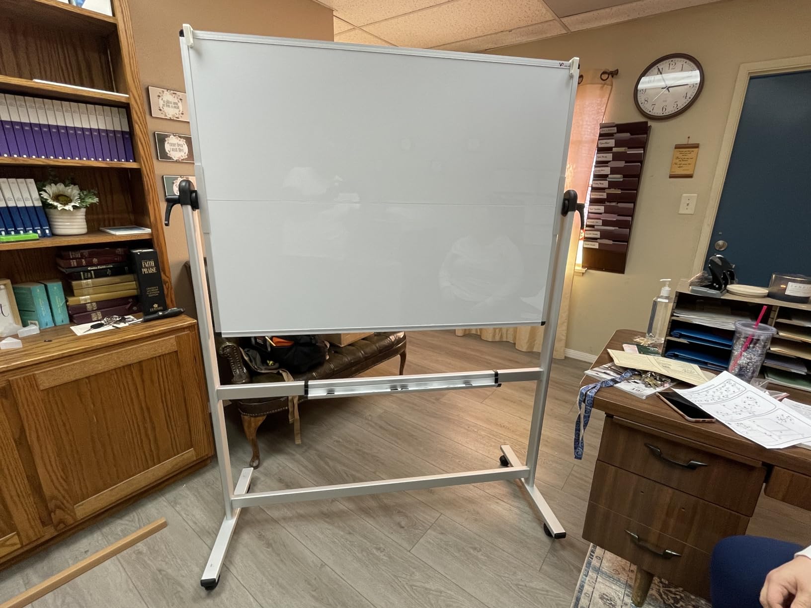VIZ-PRO Rolling Whiteboard, 72