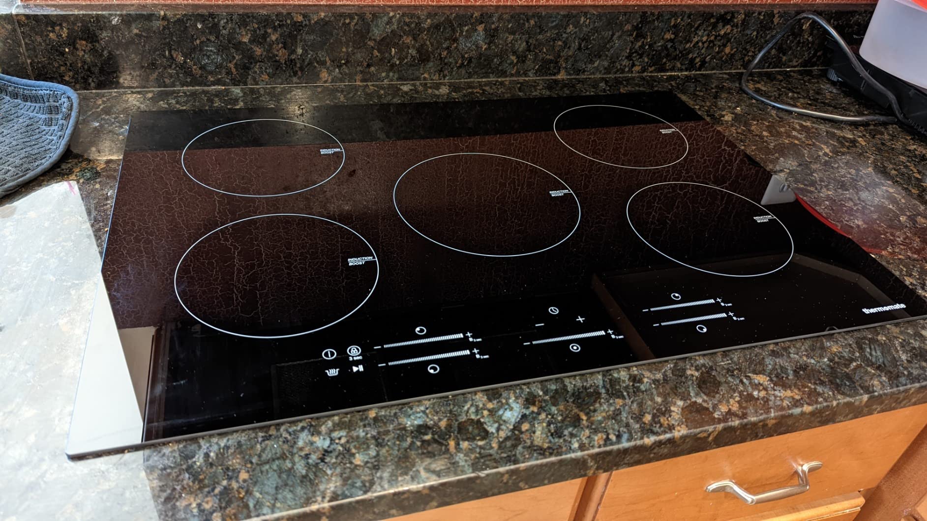 ThermoMate 30 Inch Induction Cooktop, 7200W Built in Induction Stove Top, Electric Cooktop with 4 Boost Burner, 9 Heating Level, Timer & Child Safety Lock, Sensor Touch Control, 240V customer photo 2