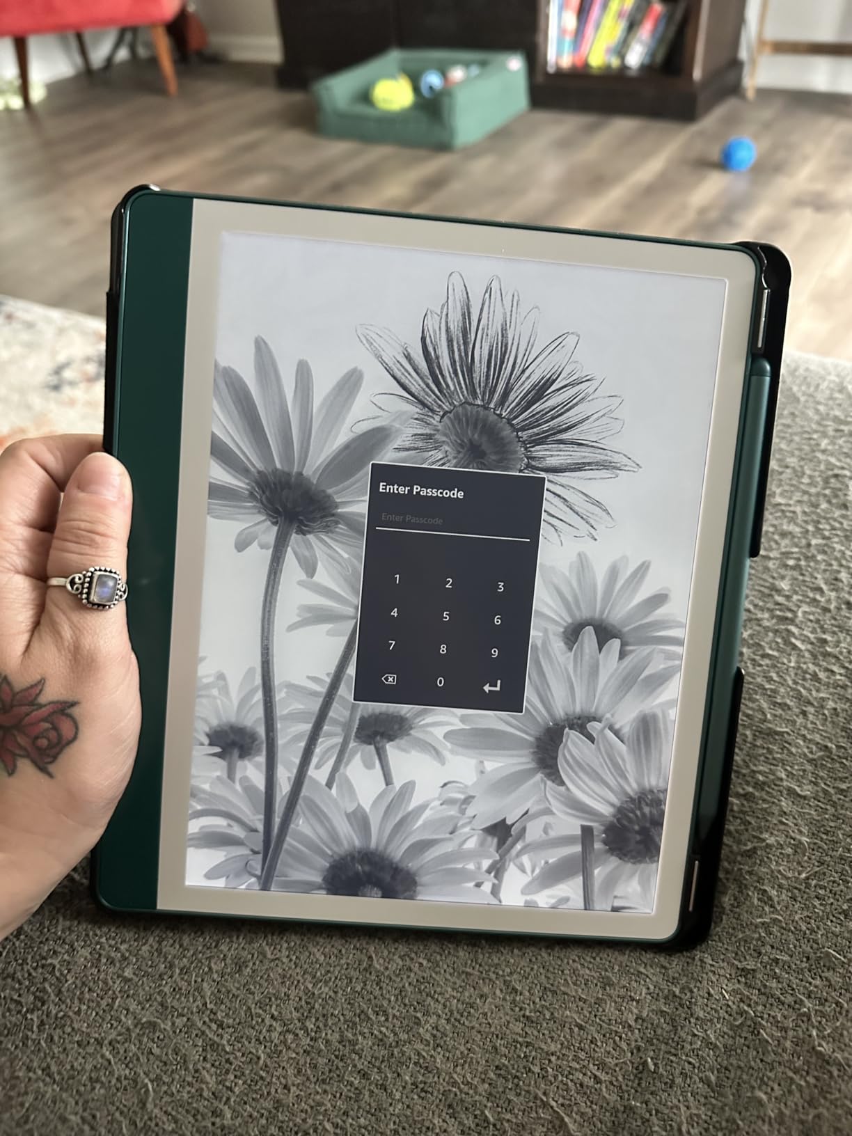 Amazon Kindle Scribe (16GB) - Notes, documents and books in one place, built-in AI notebook summarization, includes Premium Pen - Tungsten customer photo 1