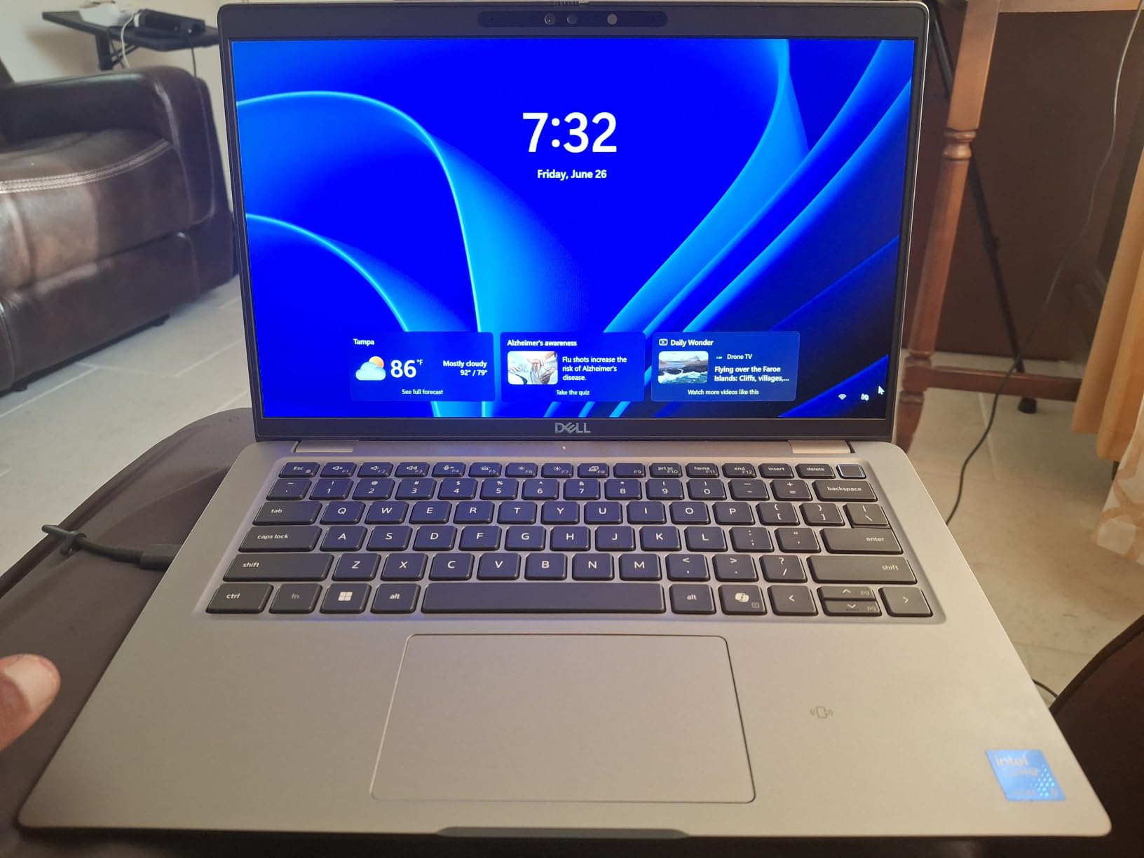 Dell Latitude 5450 5000 Business AI PC Laptop (14