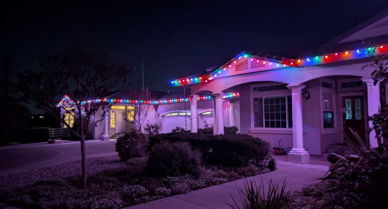 Vintage Christmas Lights Outdoor, 150Ft C9 String Lights with 150 LED Bulbs | Waterproof Shatterproof Connectable Commercial Christmas Tree Lights for Outside Roofline Patio Yard Home Decor, Multicolor customer photo 1