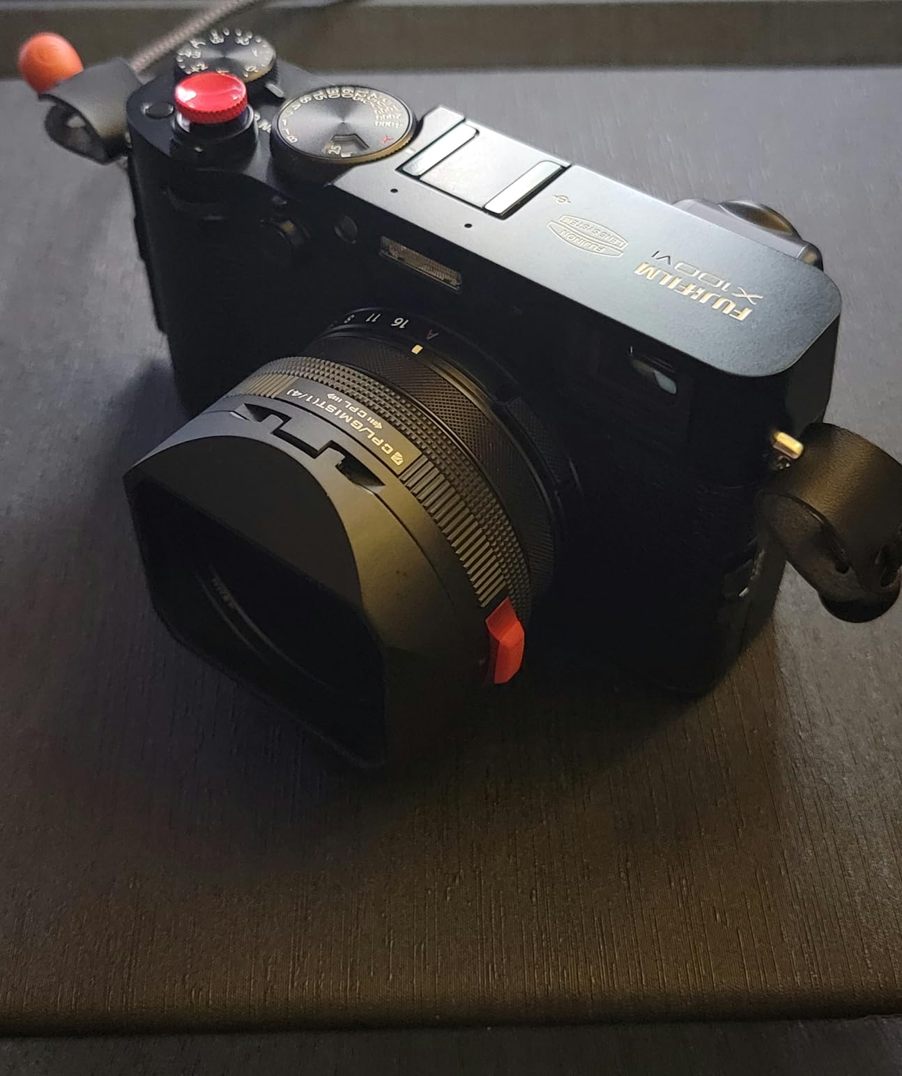 Fujifilm X100VI 40.2 MP Mirrorless Camera with Fixed 23mmF2 Lens (APS-C X-Trans CMOS 5 Sensor, X-Processor 5, Hybrid Viewfinder, LCD Tilt Touchscreen, Face Detection AF, 20 Film Simulations) - Black customer photo 2