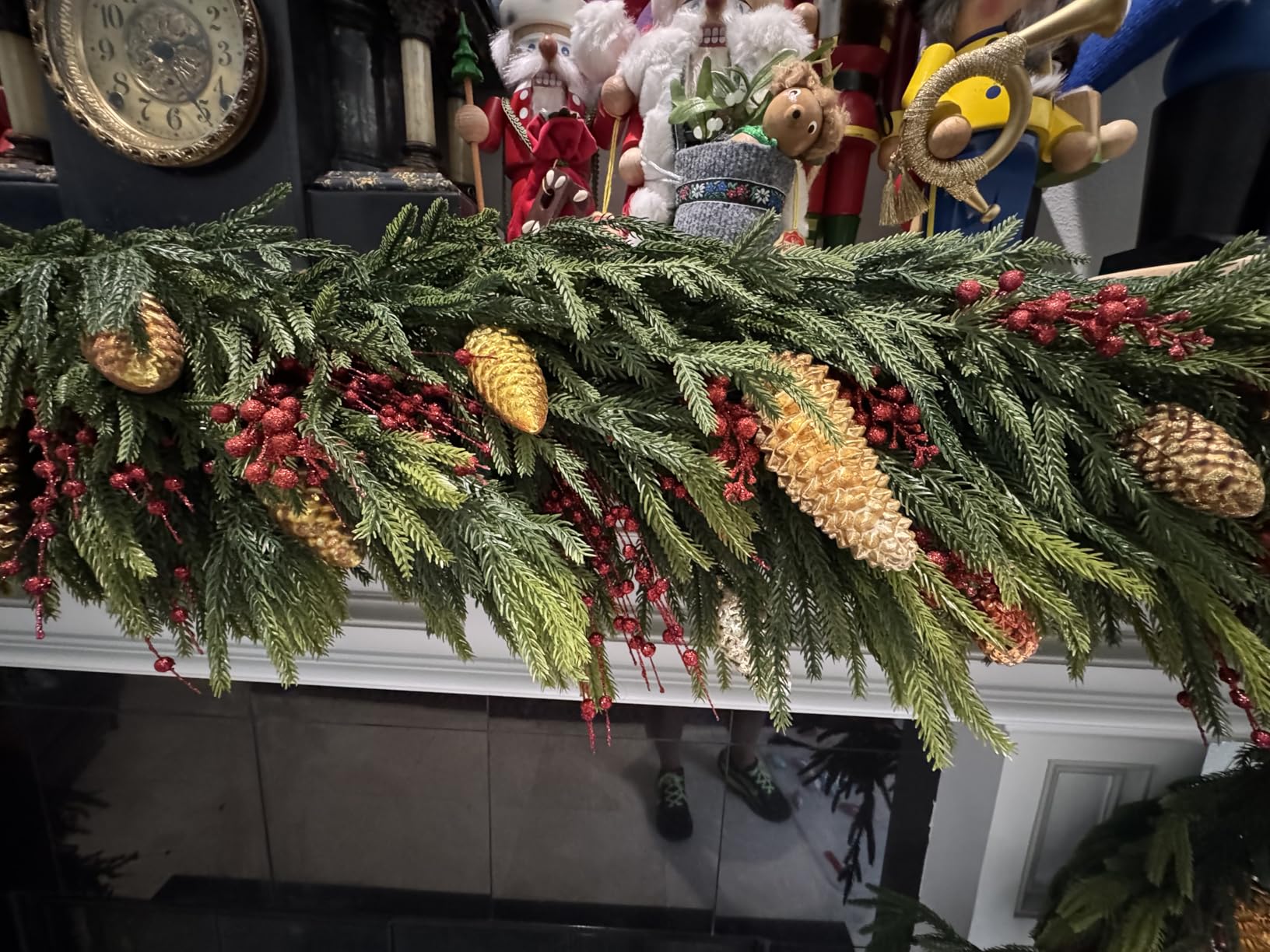 N&T NIETING 9FT Christmas Norfolk Pine Garland Real Touch Pine Artificial Garlands Faux Greenery Garland Winter Christmas Garland for Table Mantle Fireplace Indoor Outdoor Xmas Decorations (1 Pcs) customer photo 2