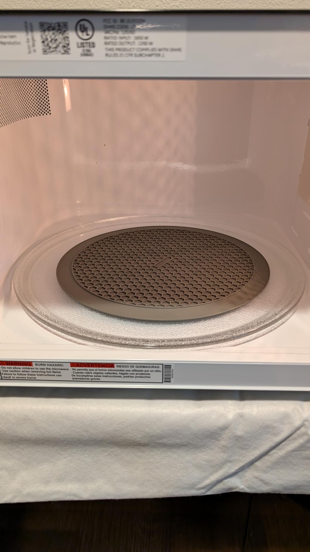 GE Countertop Microwave Oven, 1,200-watt Capacity, 2.0 Cubic Ft., Stainless Steel customer photo 2