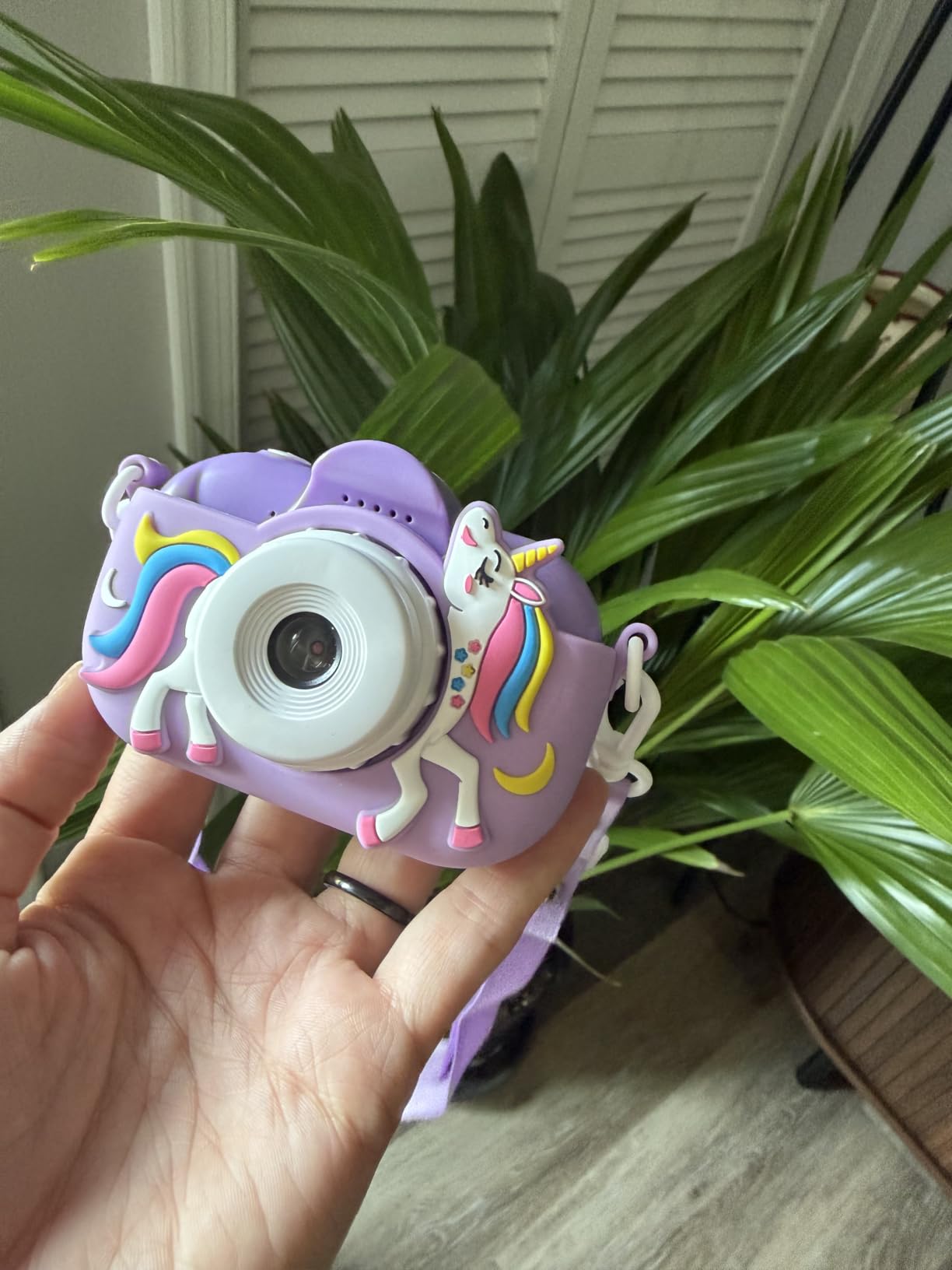 MAVOKIS Kids Camera Digital Camera for Age 3-8, 1080P Toddler Camera for Kid with 32GB SD Card, Toddler Girls Toys Age 6-9, Christmas Birthday Gifts for Children, Purple customer photo 1