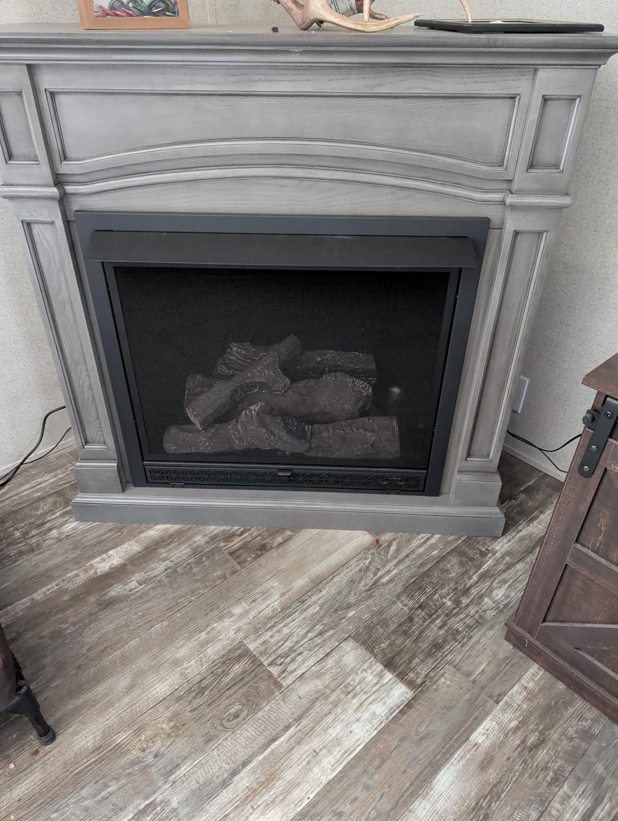 Comfort Glow Dual Fuel Ashen Grey Vent Free Gas Fireplace, 33K BTU GFD4605R | Natural Gas or Liquid Propane Fireplace, Thermostatic Remote, Heats up to 1,200 sq ft Area, Electronic Spark Ignition, ODS customer photo 1
