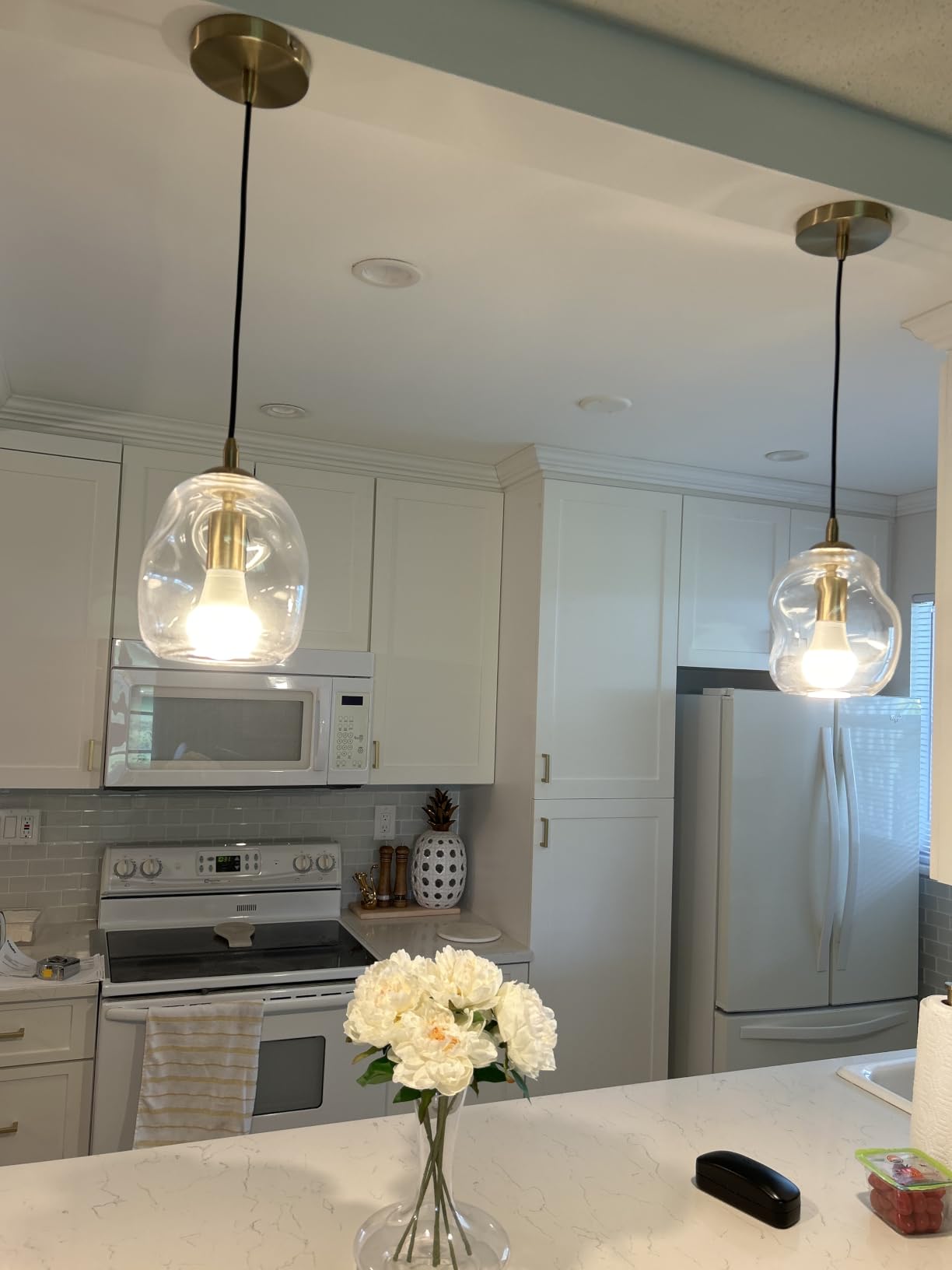 CASAMOTION Modern Pendant Lights Kitchen Island Large Gold Hanging Light Fixtures for Dining Table Blown Art Glass Clear Organic Globe Bedroom Foyer Entryway Hallway Lamp 12 Inch 1 Pack customer photo 1