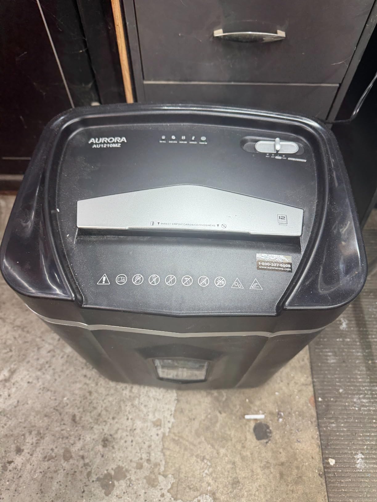 Aurora Commercial Grade 220-Sheet Auto Feed High Security Micro-Cut Paper Shredder customer photo 1