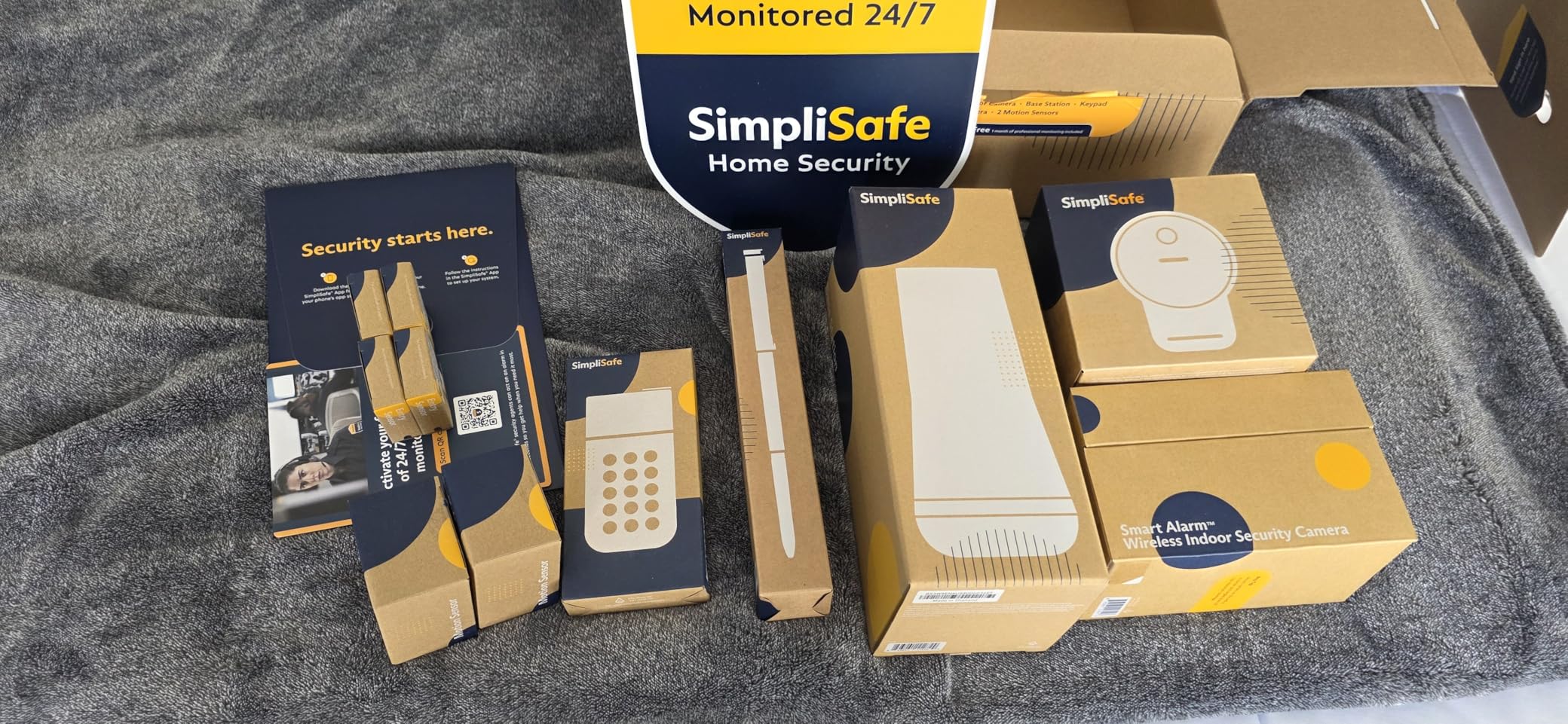 SimpliSafe 10 Piece Wireless Home Security System with Outdoor Camera - Optional 24/7 Professional Monitoring - No Contract - Compatible with Alexa and Google Assistant customer photo 1