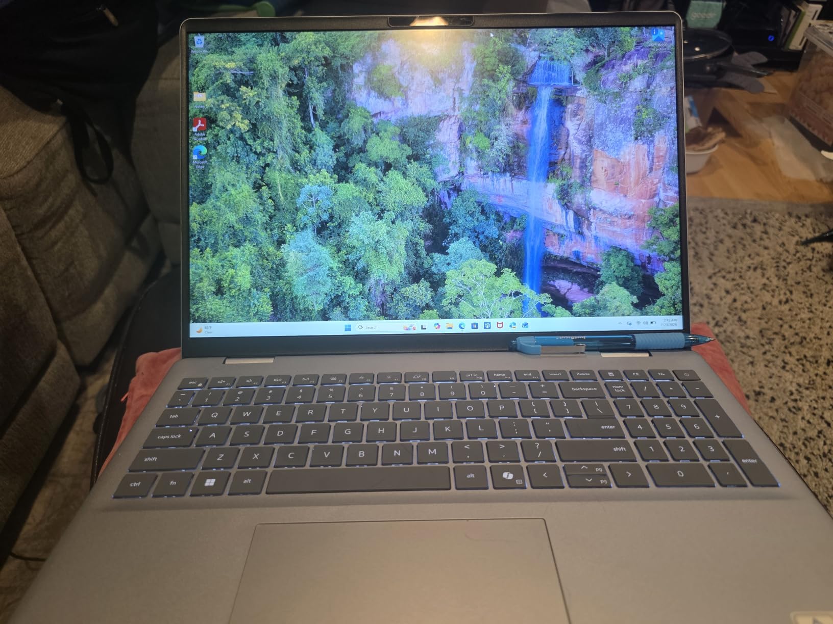 Dell 16 Plus Laptop QHD+, Intel Core Ultra 9 288V, 32GB RAM | Copilot+ PC, 2560x1600 Display, 16:10, Intel Arc Graphics, LPDDR5X, 2TB SSD, Windows 11 Home Backlit Keyboard, DB16250 customer photo 2