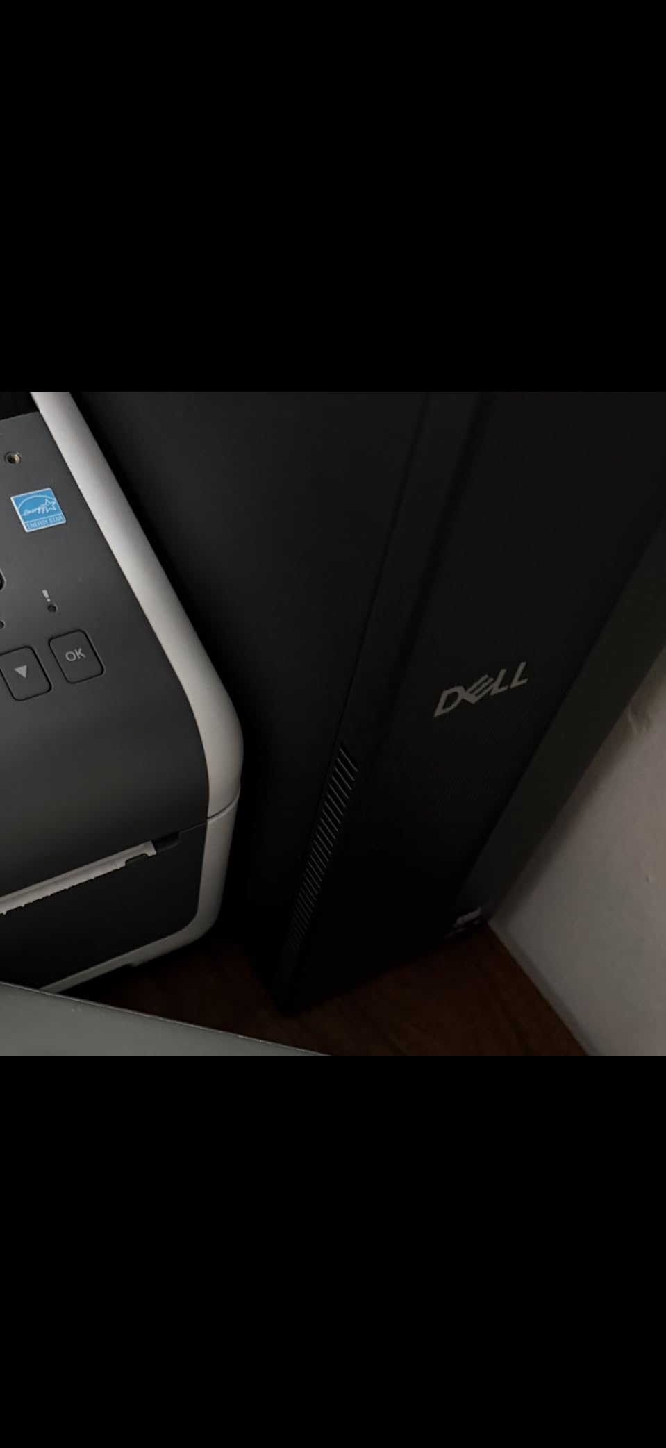 Dell Slim Desktop ECS1250 - Intel Core Ultra 5-225 Processor, UHD Graphics, 16GB Memory, 512GB M.2 SSD, 3.0 SD Card Reader, Wired Keyboard and Mouse, Windows 11 Home, Onsite+Migrate Service customer photo 1