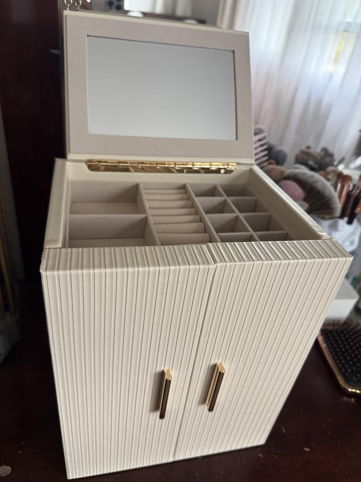 Dajasan Large Jewelry Organizer Box, Jewelry Boxes for Women Girls, 6-Tier Jewelry Storage Organizer with Mirror for Necklace Ring Bracelet Watch (Beige) customer photo 2