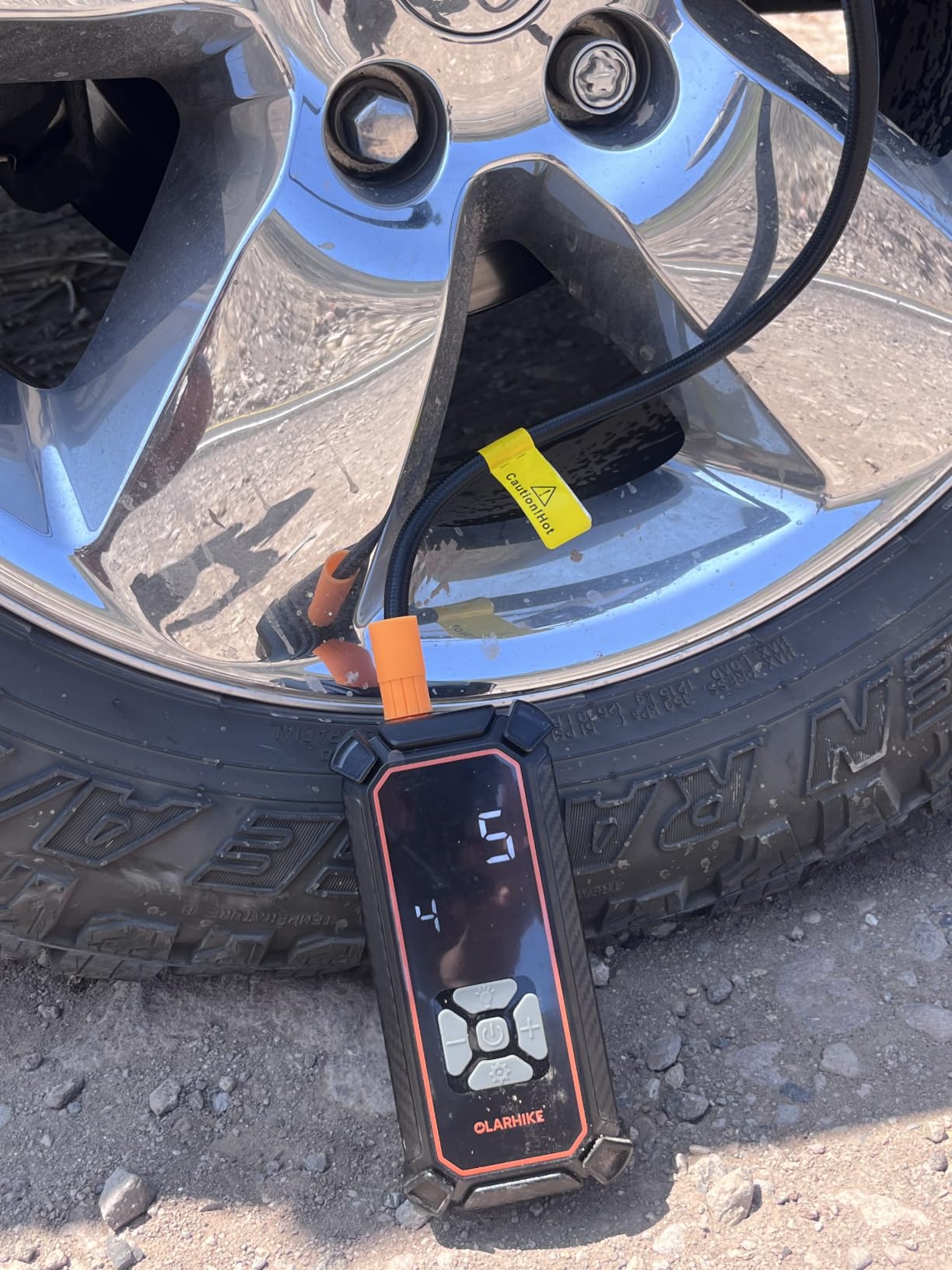 OlarHike Tire Inflator Portable Air Compressor, Lightning-Fast Inflation, Dual Power - 6000mAh & 12V DC, Cordless Air Pump for Car Tires, Bikes, Motorcycle, Balls with LED & Digital Pressure Gauge customer photo 1