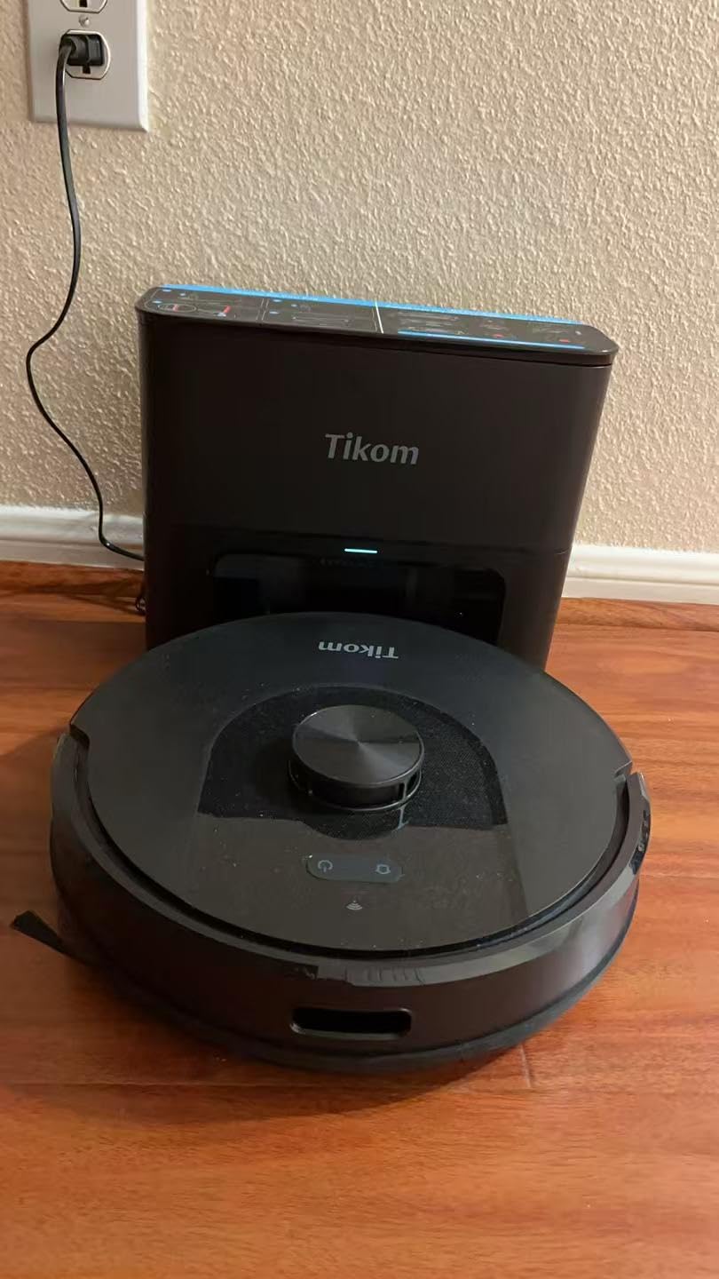 Tikom Robot Vacuum and Mop, 6000Pa Robotic Vacuum Cleaner with Self-Emptying Base, 90 Days Capacity, LiDAR Navigation, Home Mapping, Ideal for Pet Hair, Hard Floors, Carpet (L8000 Plus) customer photo 2