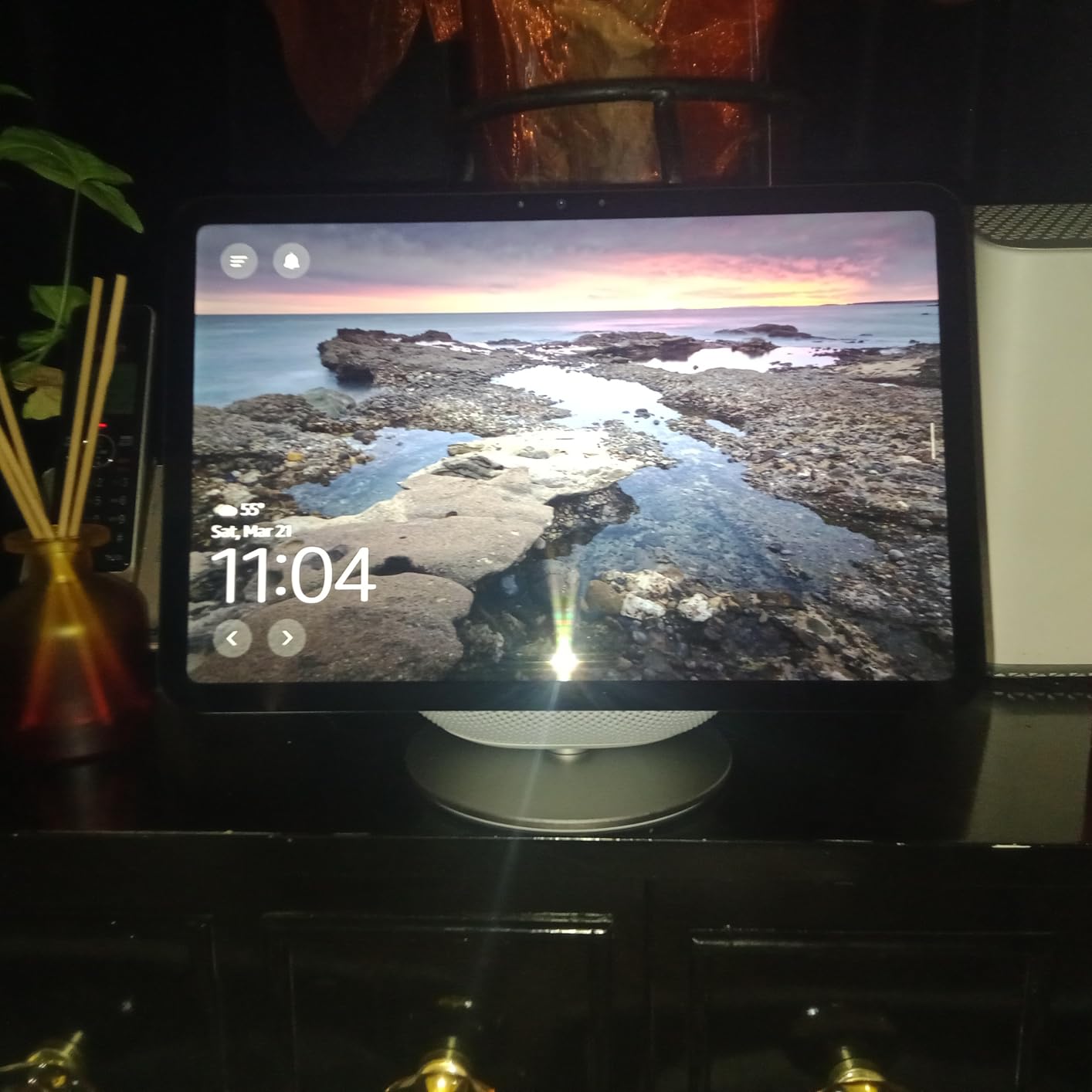 Echo Show 11 (2025 release) with Amazon Adjustable Stand | Glacier White customer photo 1