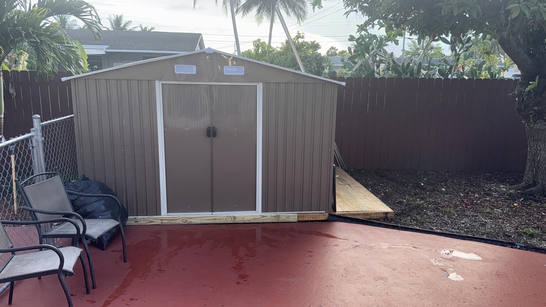 Gotland 8FT x 6FT Sheds & Outdoor Storage, Metal Shed with Sloped Roof, Storage Shed with 2 Lockable Slide Doors customer photo 2