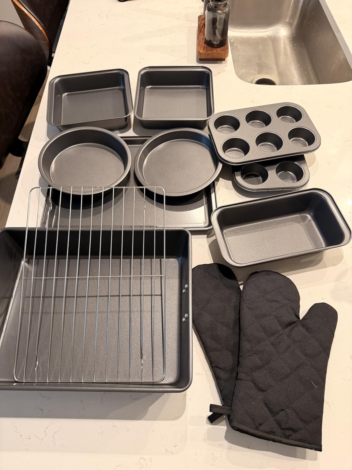 12PCS Nonstick Bakeware Set, Non-Toxic Carbon Steel Baking Pans Set with Wider Grip customer photo 2