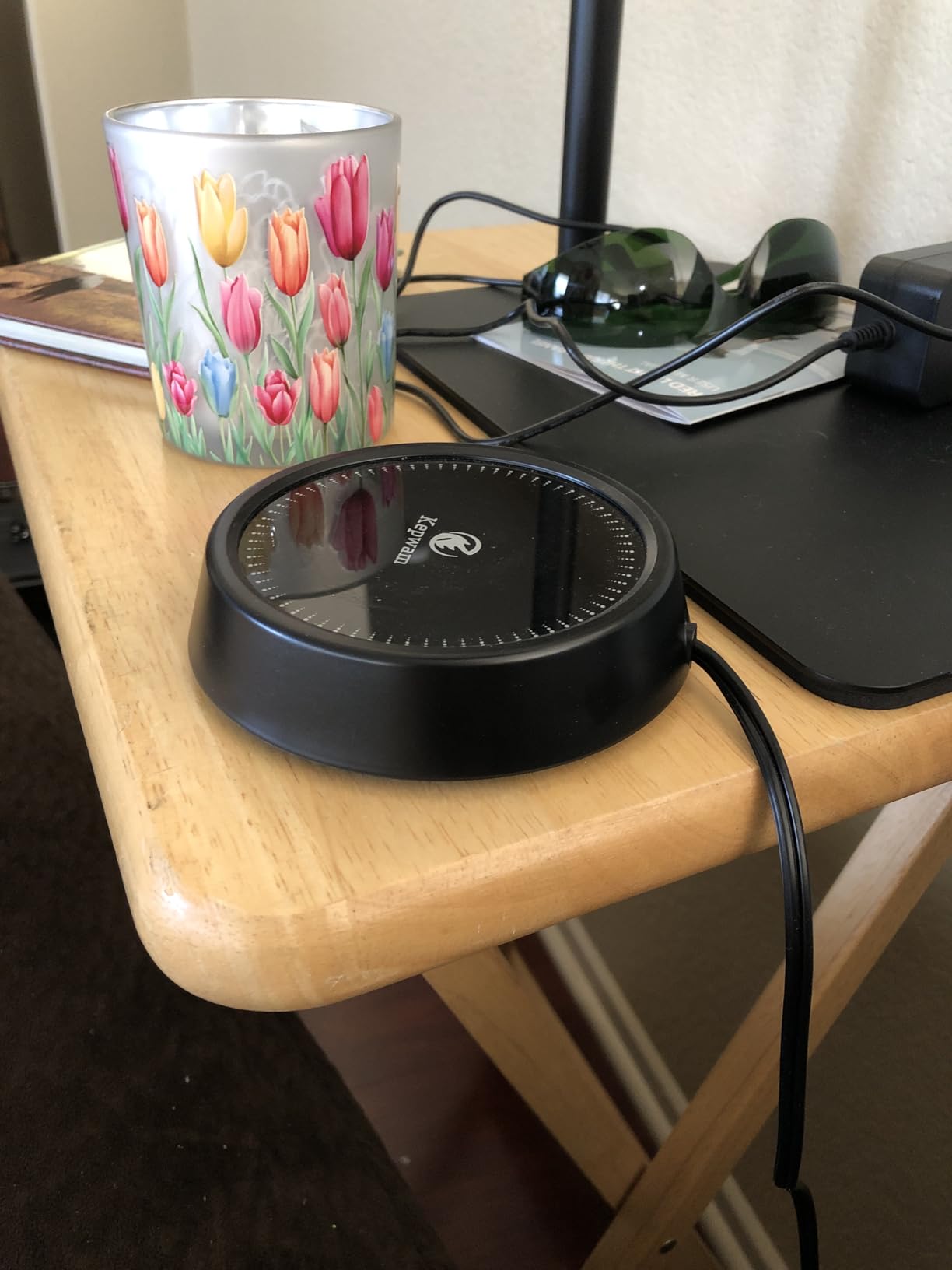 Kepwam Coffee Mug Warmer for Desk, 3-Temp Fast Heating Cup Warmer with 6H Auto Shut Off, LED Light & Smart Candle Warmer for All Beverages, Ideal Gifts for Women Men customer photo 1
