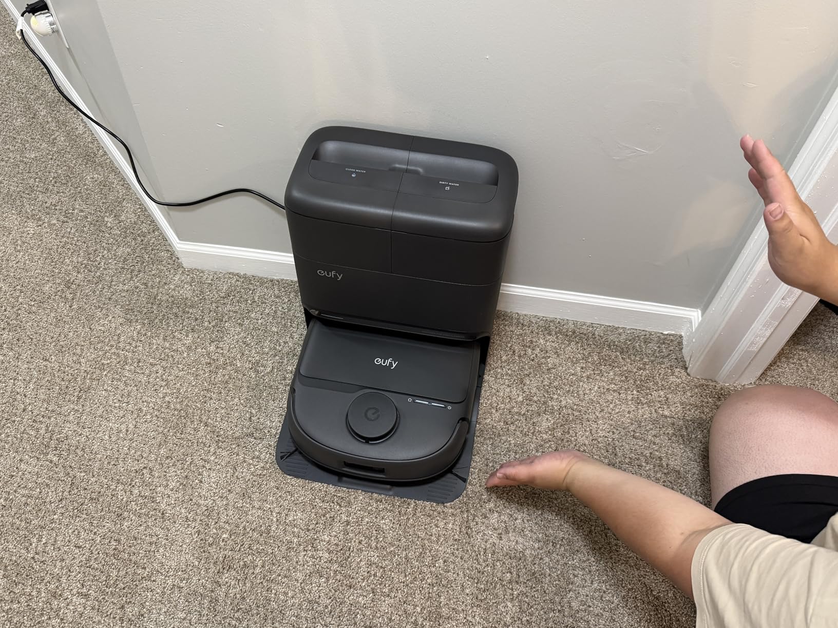 eufy C28 2026 New Robot Vacuum and Mop Combo, 15,000 Pa Suction, HydroJet Self Clean Roller Mop, Upgraded from X10 Pro, Zero-Tangle for Pet Hair, Auto Mop Washing&Drying, Self-Emptying&Refilling customer photo 2