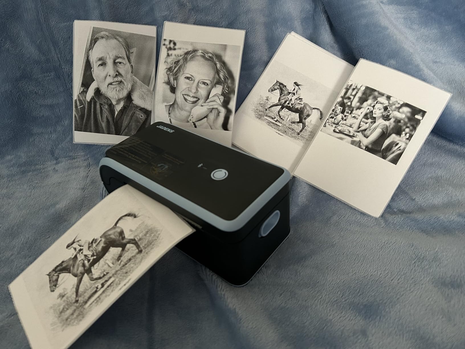 JADENS Battery Powered Thermal Printer, Cordless 4x6 Shipping Label Printer for Small Business, Prints 700+ Labels per Charge, 25H Standby, Portable Labeler for iPhone, Mac, Windows customer photo 1