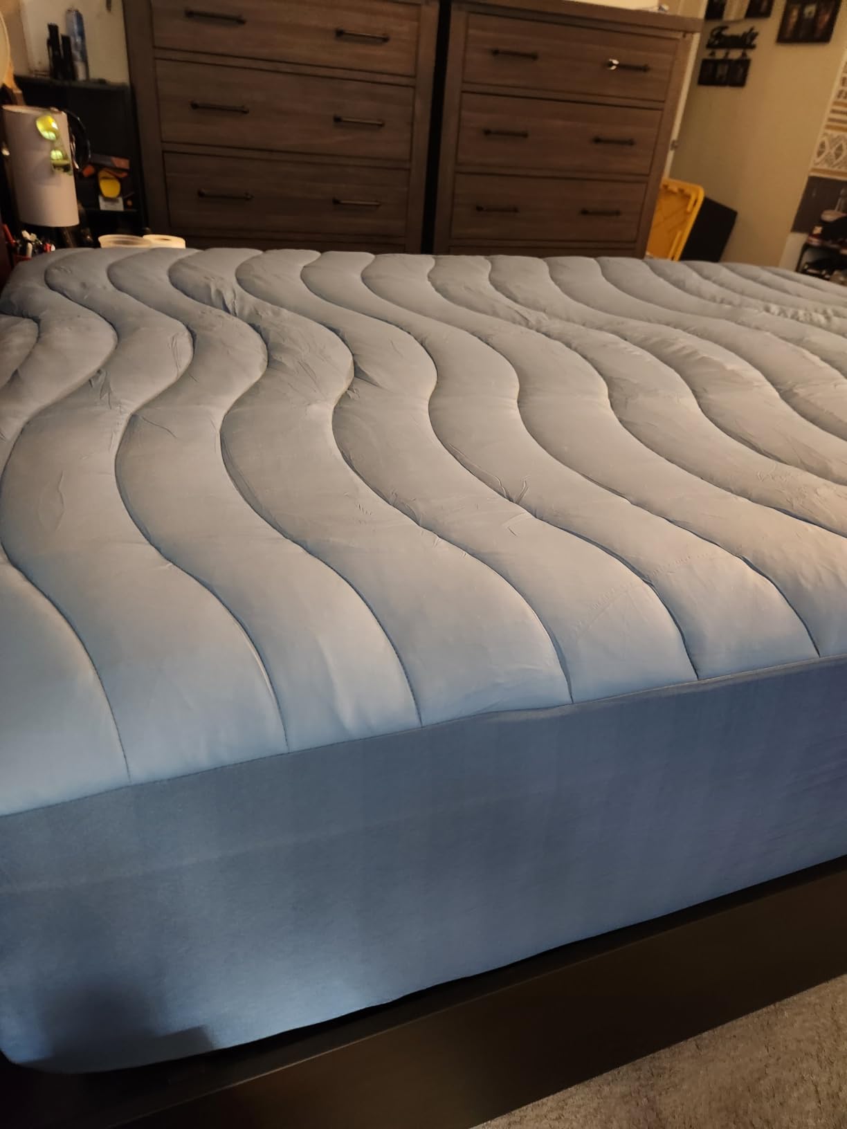 EASELAND Cooling Mattress Pad Queen Size for Hot Sleepers Pillow Top Cover | Navy Blue 60x80 Inches Ultra Soft Mattress Protector Cover Quilted Fitted 8-21