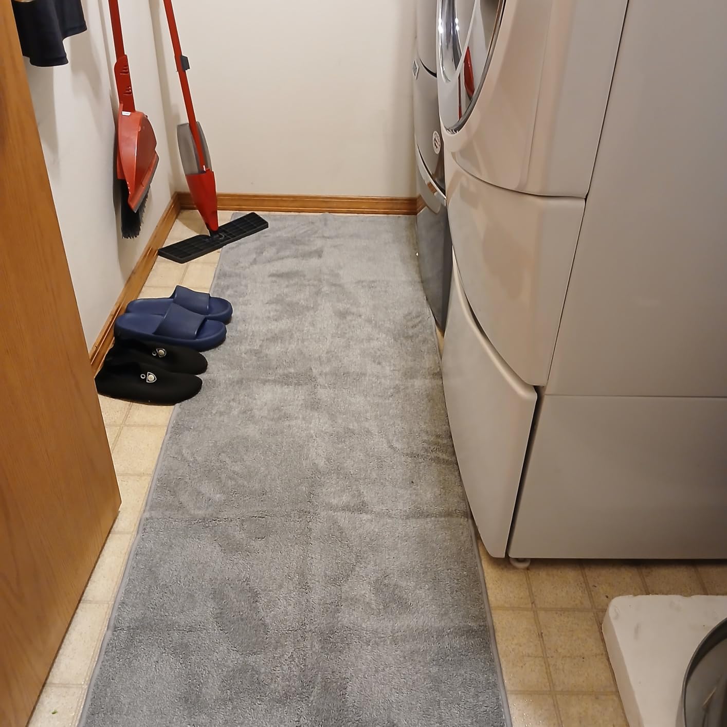2x6 Grey Runner Rug Washable Non-Slip Soft for Kitchen Hallway Bathroom | Stays Put, Soft, Door-Friendly Thin, Kid & Pet Friendly, Bedroom, Laundry, Entryway, Indoor, Dorm, Playroom, Carpet, Area Rug, Home Decor customer photo 1
