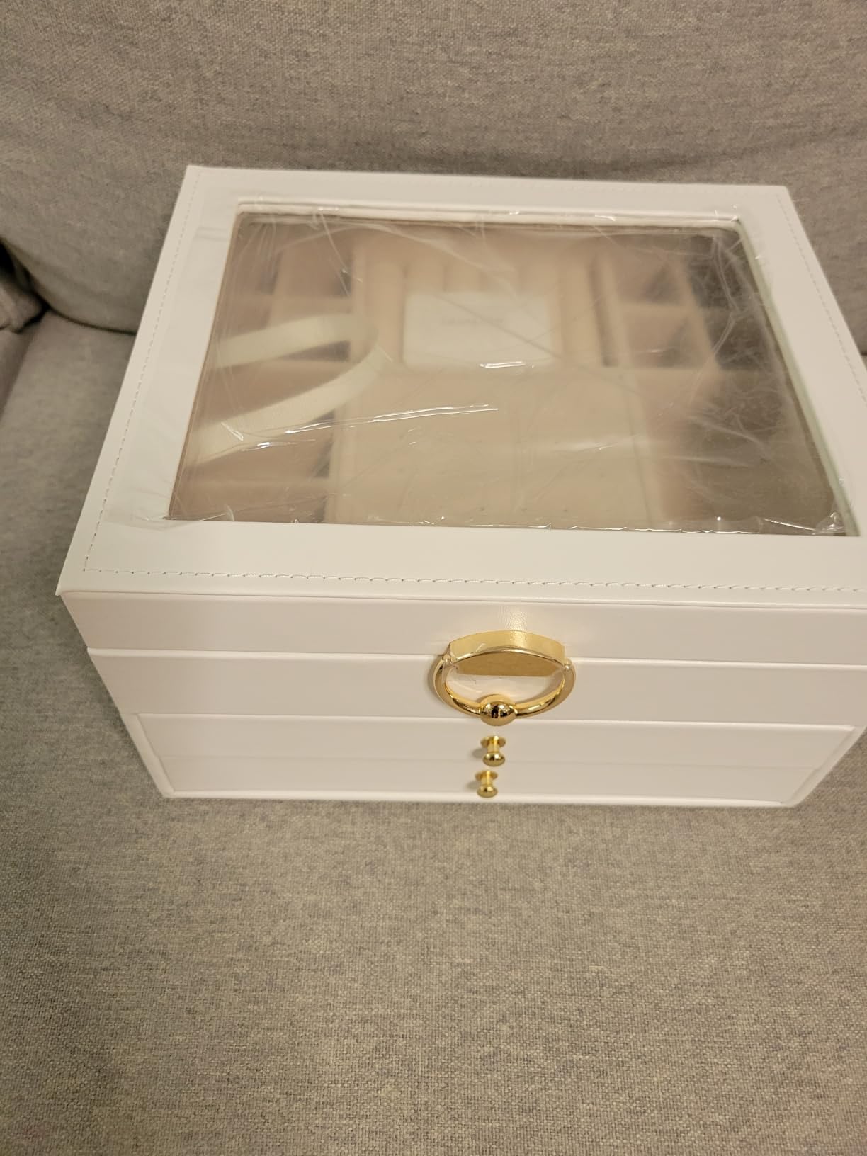 GeeBom Jewelry Box, 3-Layer Jewelry Organizers and Storage, Cloud White - Velvet Lining, Tangle-Free Storage - Watch, Bracelet, Ring, Earring Holders customer photo 2