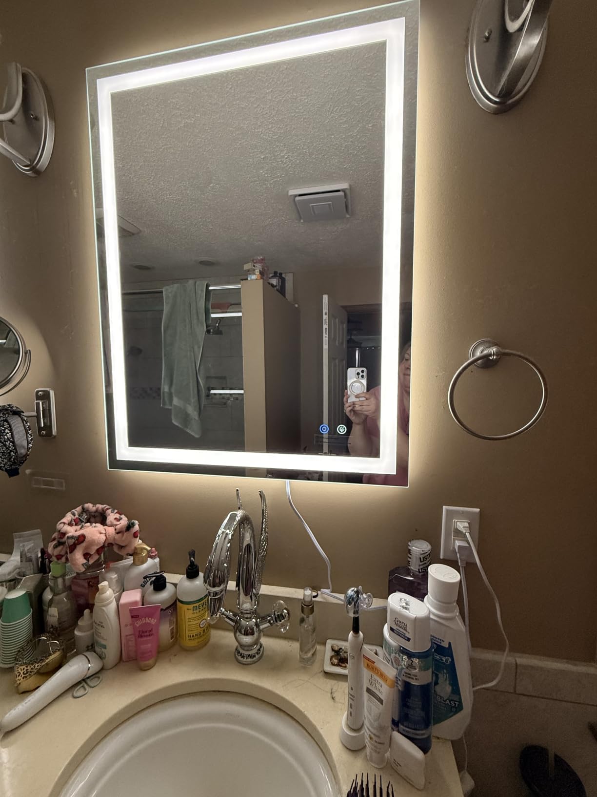 DUMOS 36 Inch Round LED Bathroom Mirror with Lights, Circle Vanity Mirror | Anti-Fog, Dimmable, 3-Color Light, Front Light and Backlit, Memory Function, Tempered Glass customer photo 2