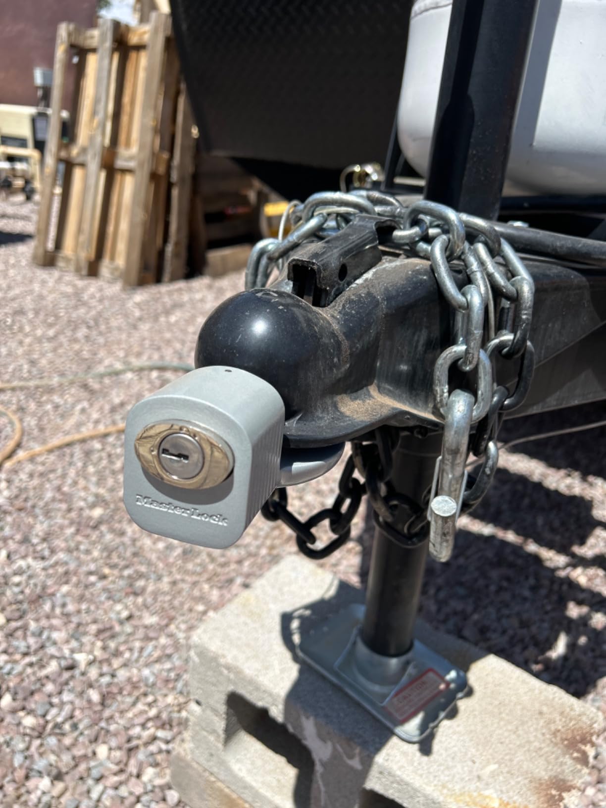 Master Lock Silver Trailer Hitch Lock, Trailer Tongue Lock for RV, Horse Trailer, or Utility Tool Trailer, 377DAT customer photo 1