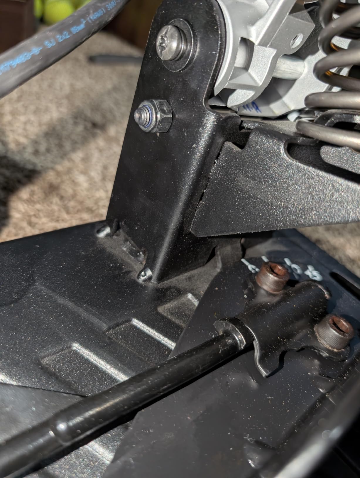 DEWALT Chop Saw, Quick-Change, 14-Inch, Old Model (D28715) customer photo 2