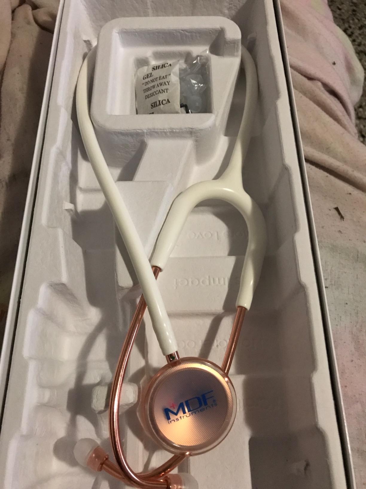 MDF Instruments MD One Premium Stainless Steel Dual Head Stethoscope, Adult, Black Tube, Black Chestpieces-Headset, MDF777BO customer photo 1