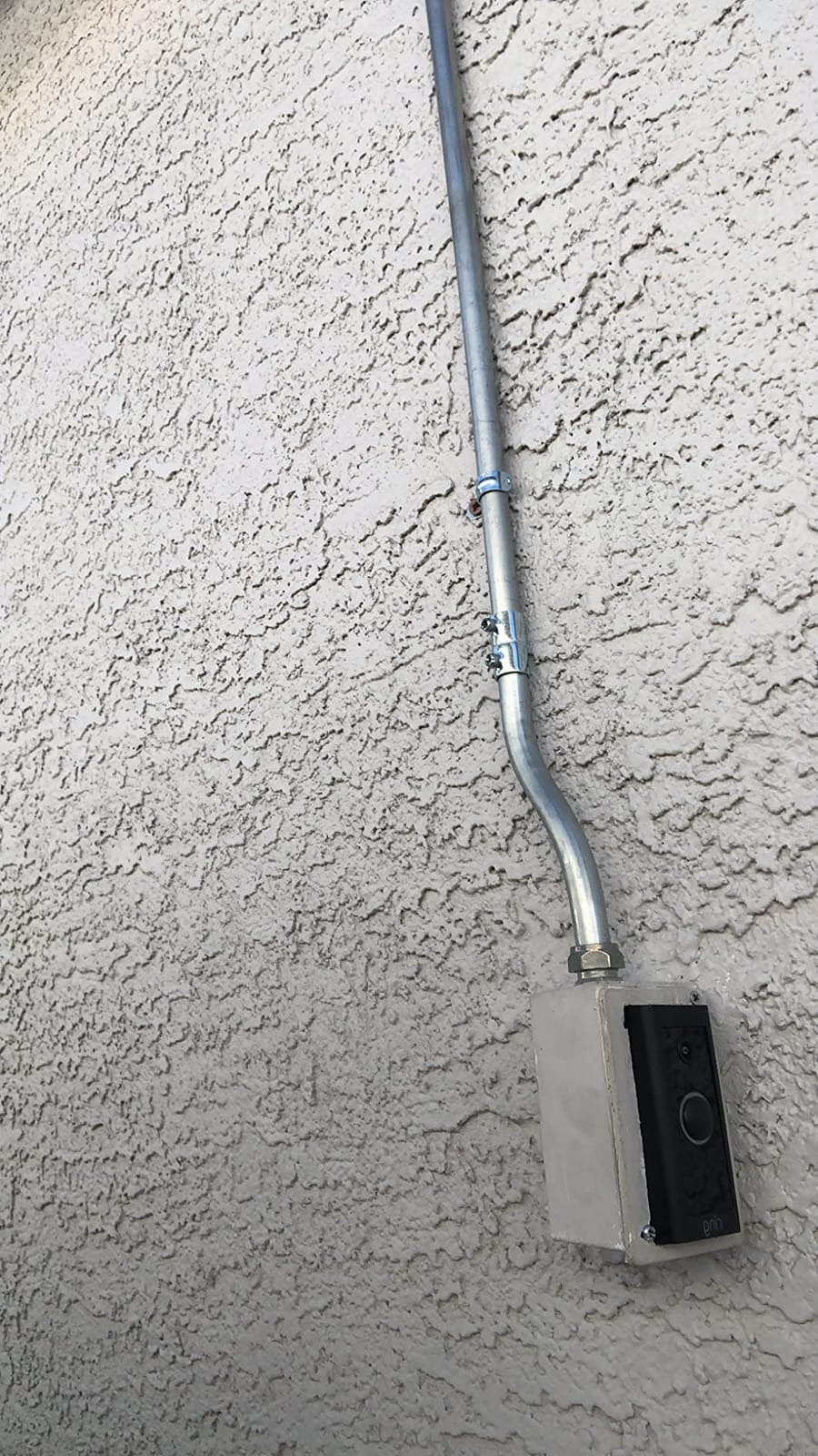 IDEAL Electrical Conduit Bender (74-047), 3/4 in. EMT Bender Wire Conduit | Corrosion Resistant Handle, grooved internal hook, pipe bender tool customer photo 1