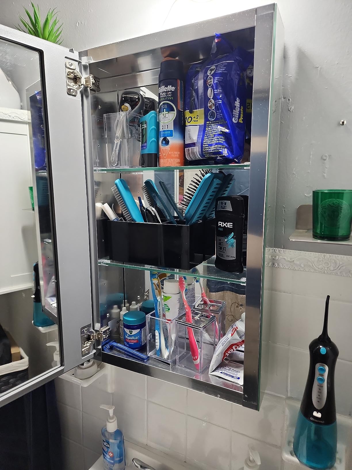 Kohler CB-CLC1526FS Frameless Bathroom Mirror Medicine Cabinet, Single Door, Rectangular Beveled Edge Frame, 15 in. W x 26 in. H customer photo 1