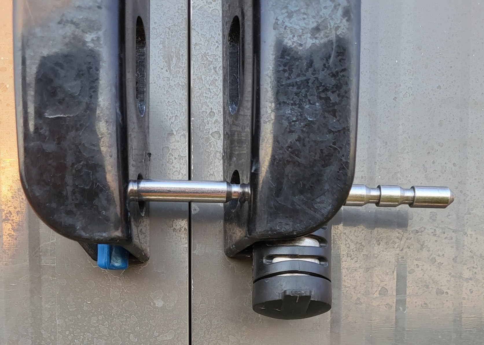 Master Lock Adjustable Coupler Lock Stainless Steel Trailer Hitch 2847DAT | Keyed trailer hitch helps secure RVs, trailers & towing gear, fits coupler latch widths up to 2-3/4 inch, 6 locking positions customer photo 1