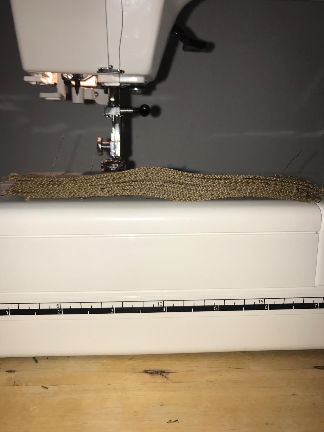 Janome HD1000 Heavy-Duty Sewing Machine with 14 Built-In Stitches | 14 Built-In Stitches customer photo 2