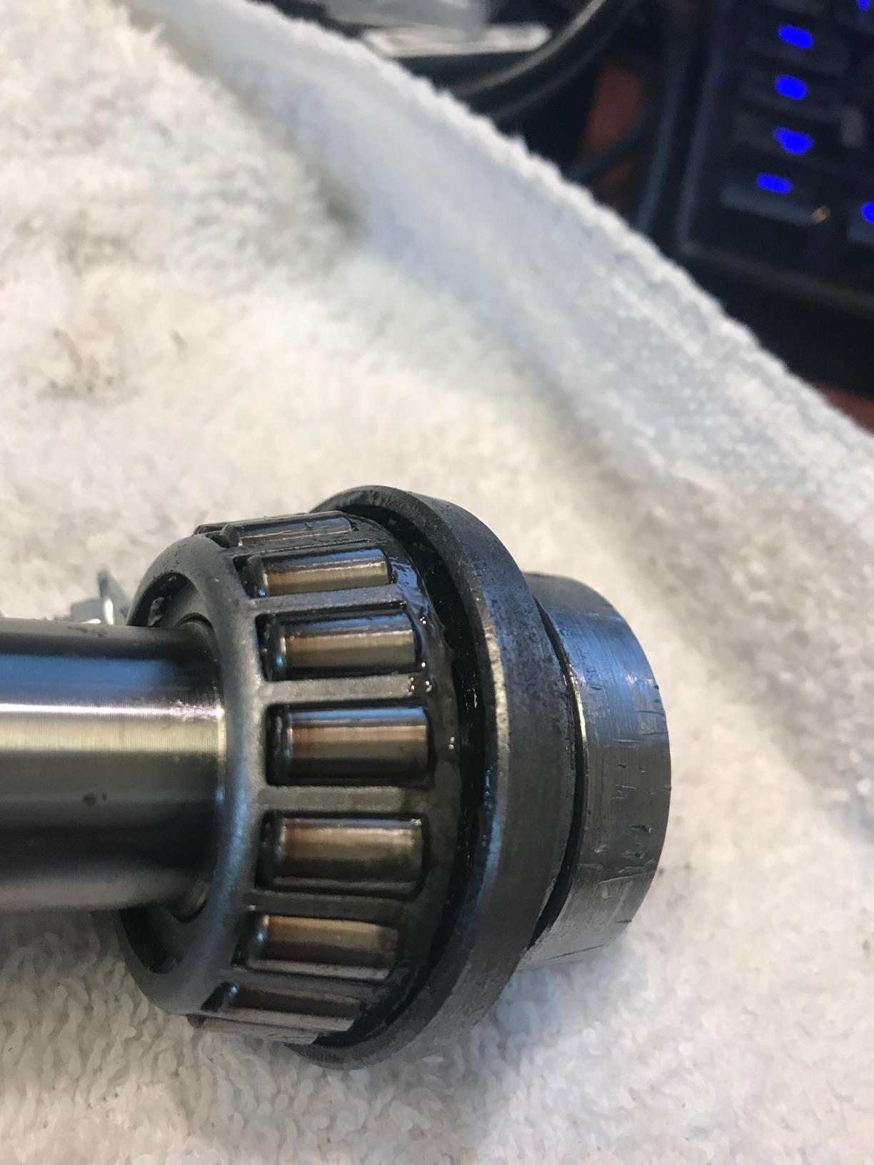 Shop Fox 6 in. x 10 in. Mini Metal Lathe M1015 customer photo 2