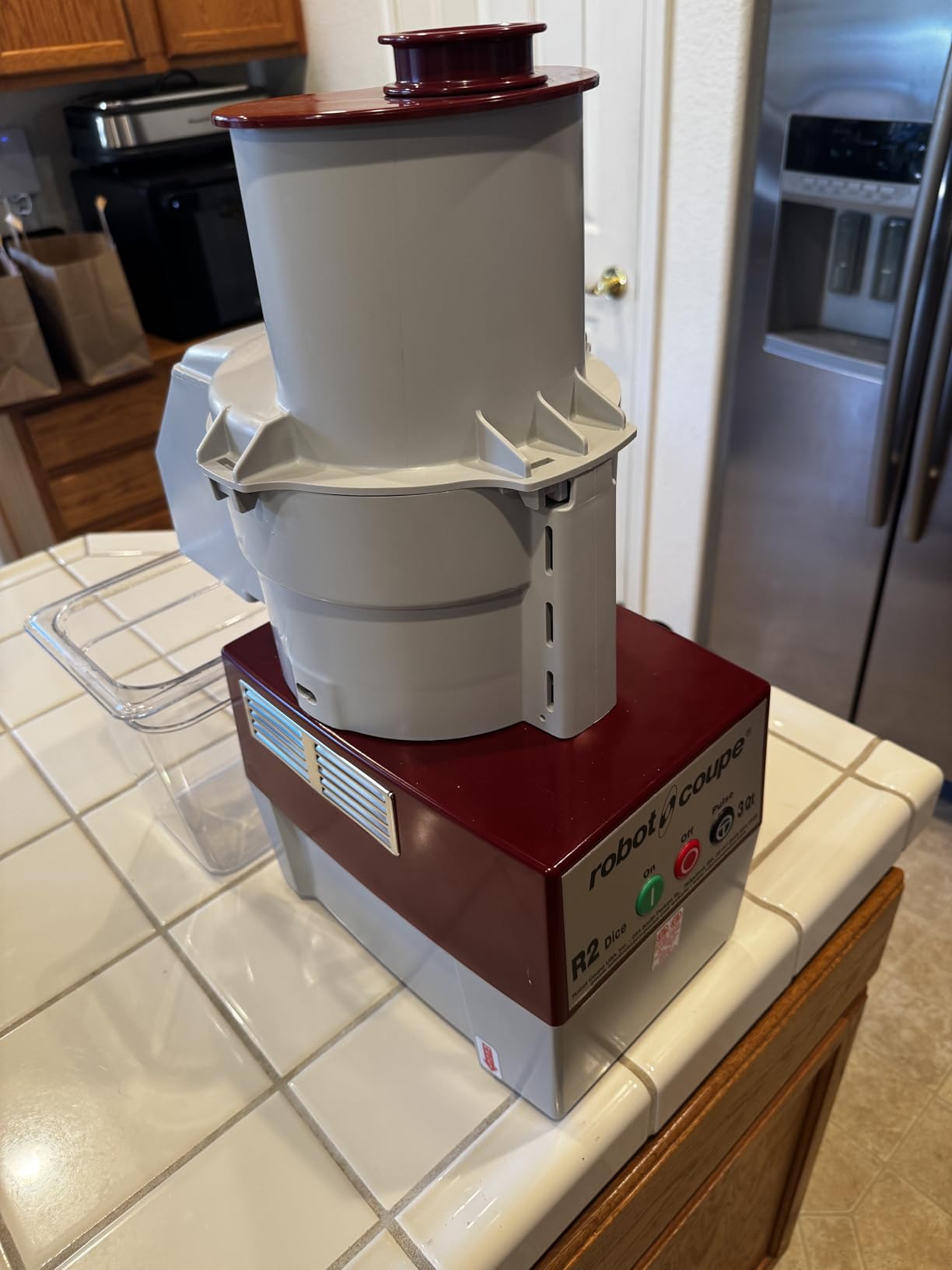 Robot Coupe R2 Dice Continuous Feed Combination Food Processor Dicer with 3-Quart Polycarbonate Bowl, Gray, 120-Volts customer photo 2