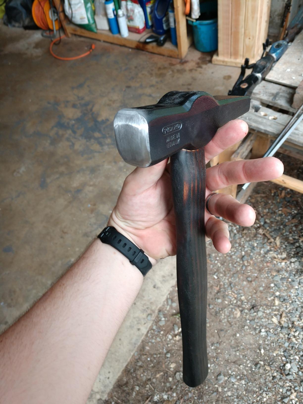 Picard Blacksmith Hammer 1000g - Swedish Pattern, Cross Peen Hammer, Forged Alloyed Steel Head, Chamfered Edges, Black Powder Coated, Dual Curved Ash Handle customer photo 2