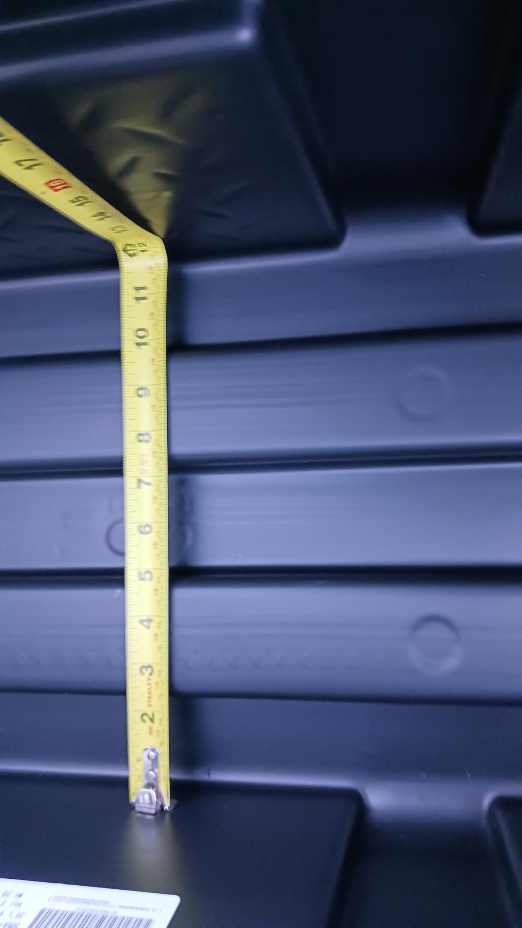 Dee Zee DZ6535P Poly Plastic Storage Chest customer photo 2