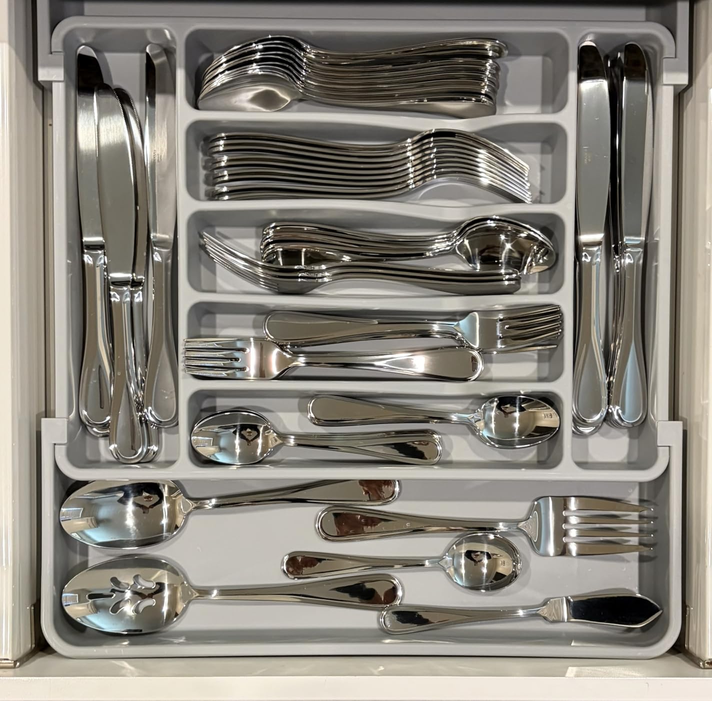 Mikasa Harmony Silverware Set for 12, 65-Piece 18/10 Stainless Steel Flatware Set with Flared Handles, Dishwasher Safe Cutlery Set, Elegant Dining Utensils customer photo 1
