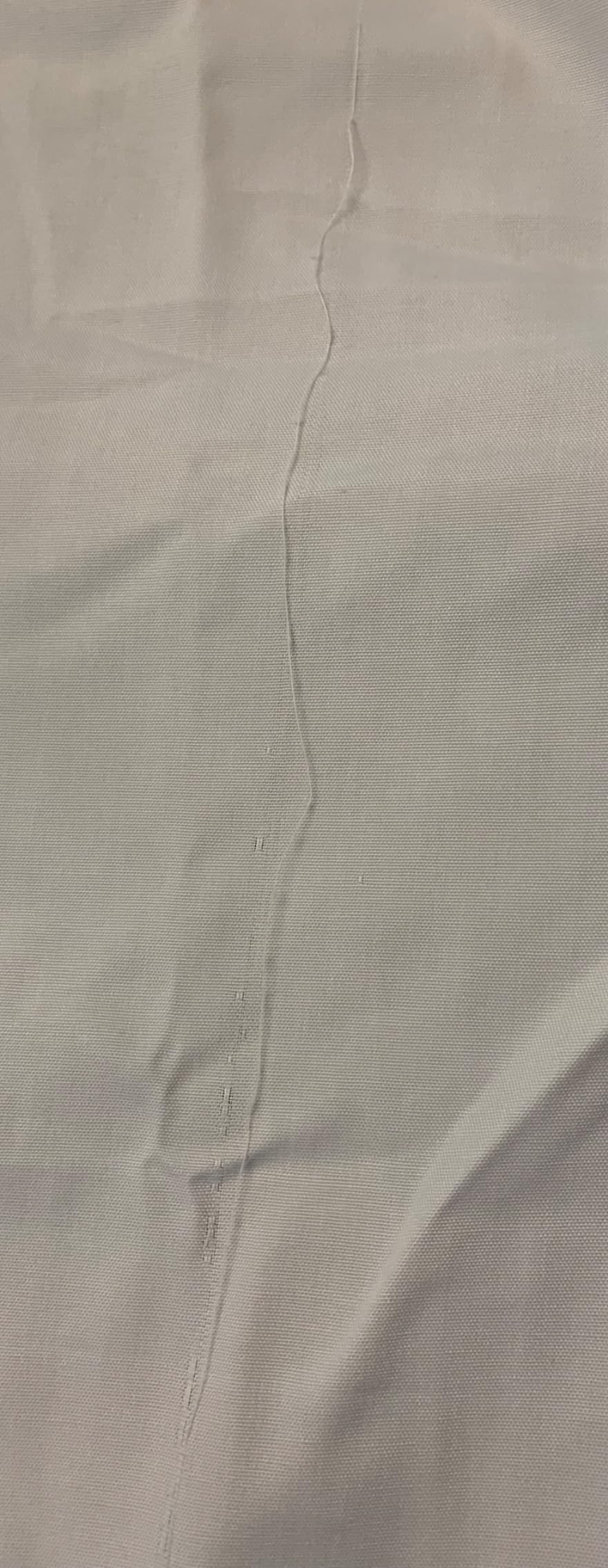 Commercial Tablecloth for Events, Dining, Weddings, Restaurants, Banquets, Parties, Wrinkle-Free, Stain-Resistant Teflon Treated Polyester, Heavy Duty, Washable, White, 52