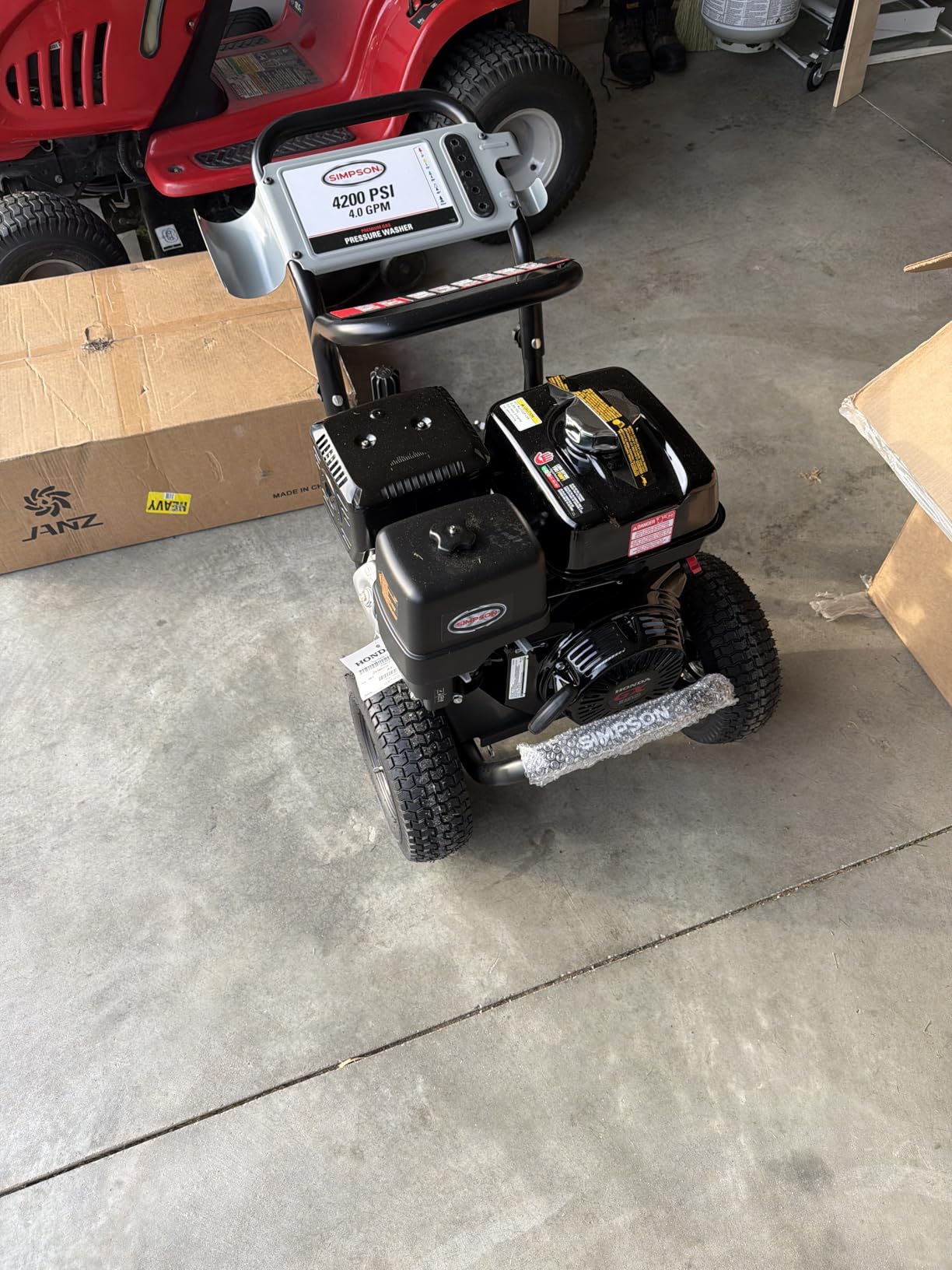 Simpson PS4240 PowerShot Gas Pressure Washer Powered by Honda GX390, 4200 PSI at 4.0 GPM, (49 State) 60456 | Gas Power Washer For Professionals. AAA Triplex Pump, 50' Hose, 5 Nozzles, Welded Steel Frame. 49-State Compliant. 60456 customer photo 2