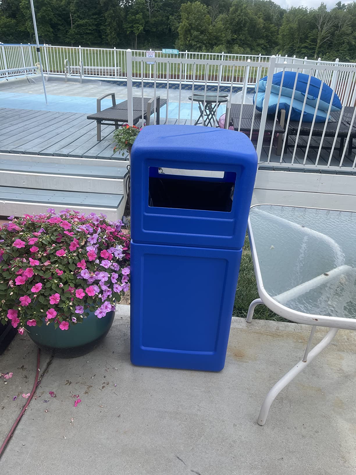 Commercial Zone-73290199 PolyTec 42 Gallon Square Waste Container with Dome Lid Color: Black customer photo 1