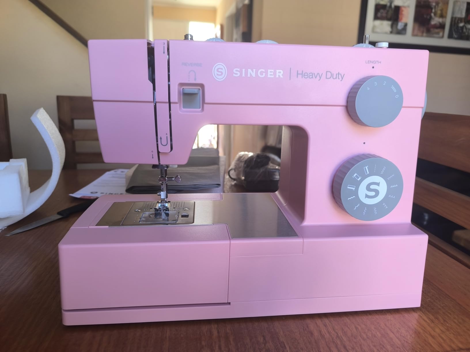 SINGER 4411 Heavy Duty Sewing Machine with 4-Step Buttonhole customer photo 2