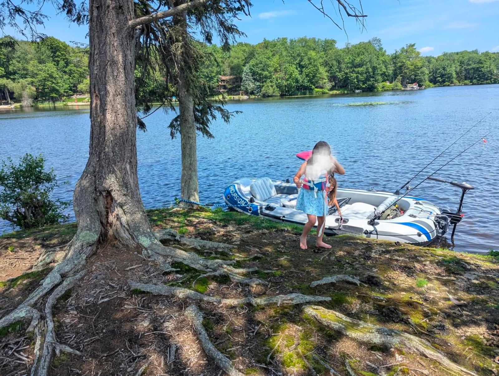 INTEX Transom Electric Trolling Motor for Inflatable Boat, 40lb Thrust | 68631E - Includes 12V Battery Cables & Adjustable Mounting Bracket, Transom Mount Assembly & Deep Cycle Battery Not Included customer photo 1