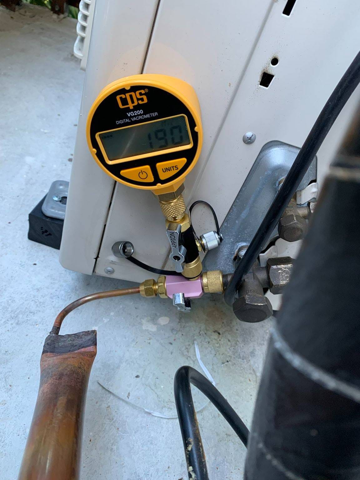 Yellow Jacket 93600 Bullet Single Phase Vacuum Pump, 7 Cfm, 115V, 60 Hz customer photo 2